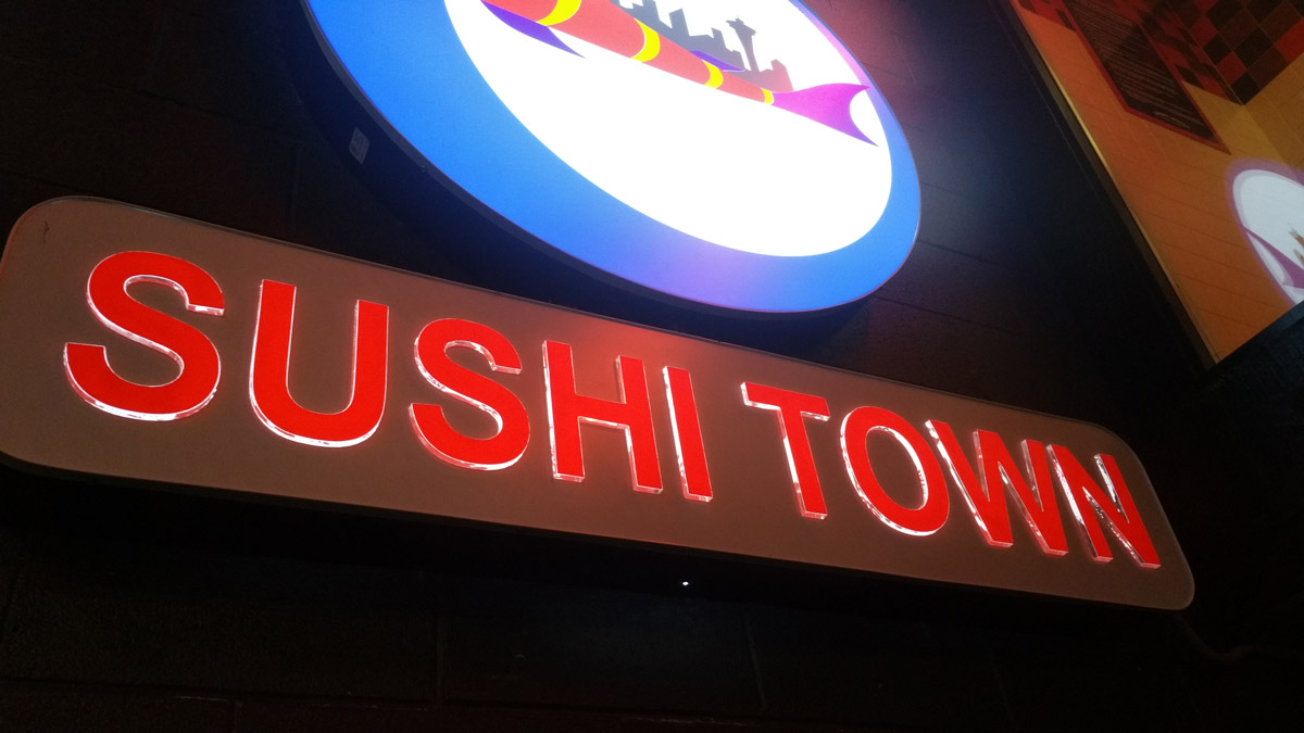 SUSHI-TOWN-(UNIVERSITY-DISTRICT,-WA)
